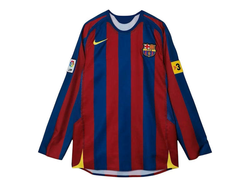Nike FC Barcelona Re-Issue 2005/06 Ronaldinho #10 Home Jersey